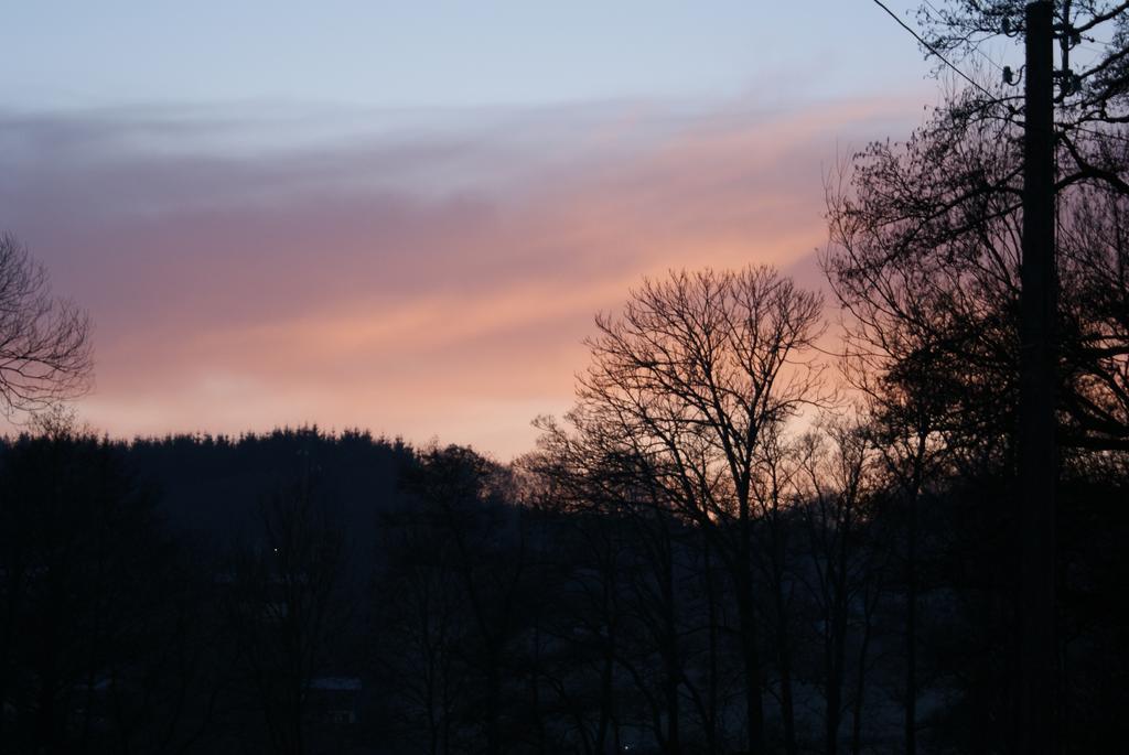 Le Gite De L Ourthe Ortheuville Exterior photo