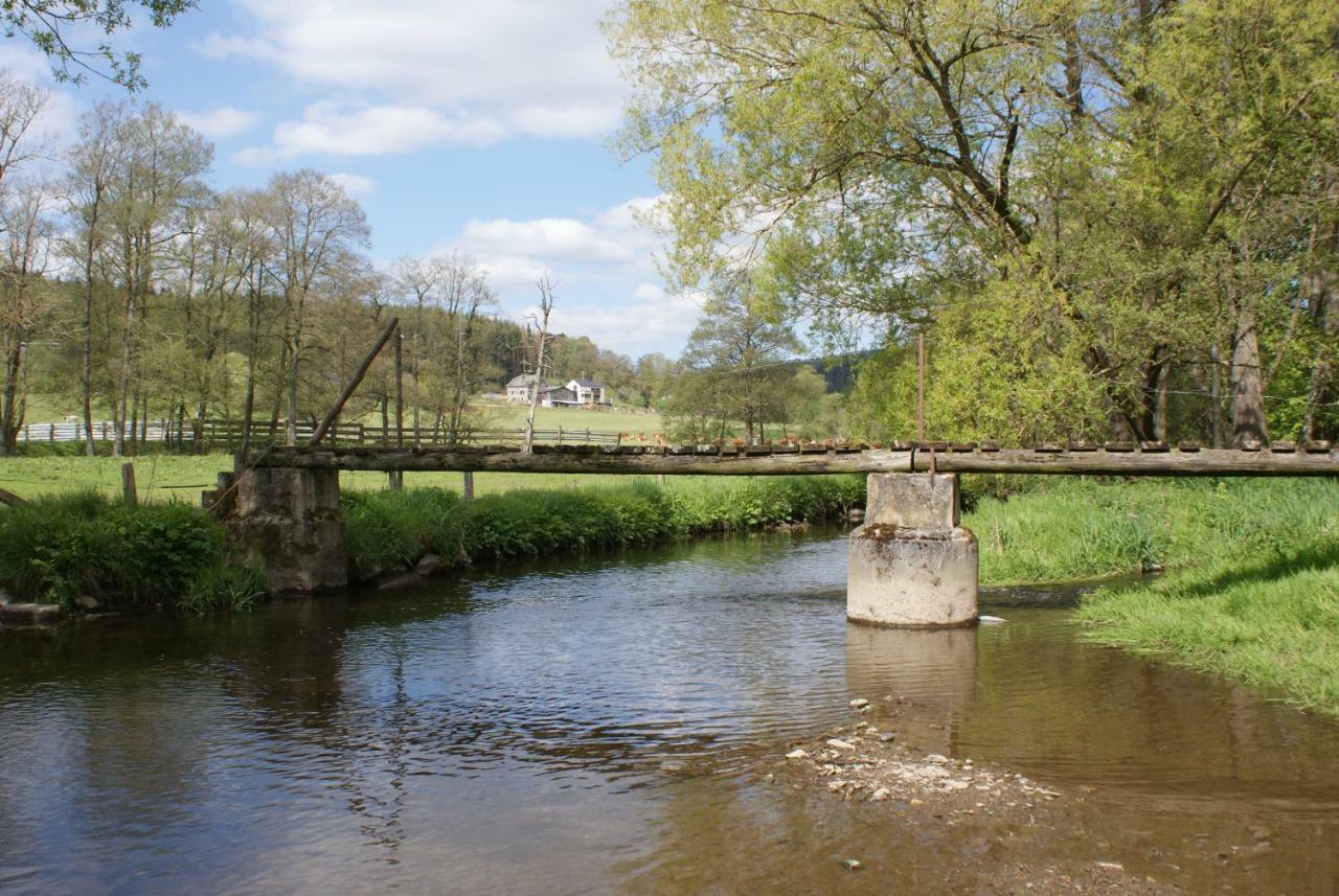 Le Gite De L Ourthe Ortheuville Exterior photo